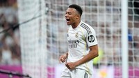 Mbappe Raih Trofi Pichichi Lagi, Samai Torehan Ronaldo dan Messi