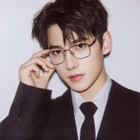 Pria kelahiran 1991 ini merupakan aktor populer di China. Nama Yang Yang mulai dikenal setelah sukses membintangi drama romantis Love O20 pada 2016. Foto: Instagram @yang_0099