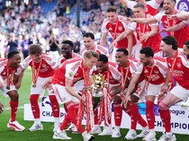 Arsenal Juara, Kok Fans Rival Panas? Ini Wanti-wanti Dokter Jiwa