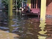Ratusan Rumah di Pati Kebanjiran, Warga Masih Enggan Mengungsi