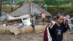 Banjir Terjang Bogor, Satu Rumah Ambruk akibat Luapan Sungai Cijayanti