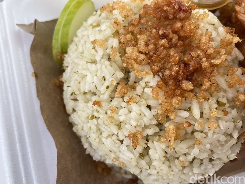  ayam goreng bawang putih viral di Ciledug