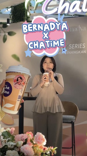 Video: Bernadya Kenalkan Milk Tea Baru dengan Rasa Smooth dan Aromatik