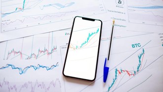 INTP Bagi Dividen Rp 468/Saham, Saham MDKA Jadi Pendorong Kenaikan IHSG