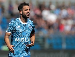 Fabregas bermain untuk Como. (Foto: Emilio Andreoli/Getty Images)