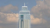 Proyek gedung De Zalmhaven dimulai pada Oktober 2018 dan rampung April 2022. Hanya butuh waktu sekitar 3,5 tahun untuk menyelesaikan gedung setinggi 215 meter ini karena metode prefabnya yang efisien, cukup tinggal susun dan pasang. Foto: Wikimedia Commons/CCA 4.0/Sten
