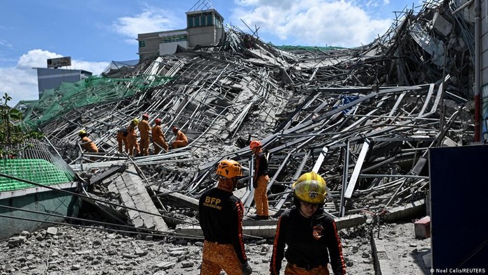 Gedung 9 Lantai di Filipina Ambruk, Korban masih Terjebak