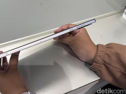 Unboxing Honor Pad X8b, Tablet Ramah Anak dengan Baterai Jumbo