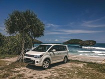 Mau Naik Travel Jarak Jauh? Ini 7 Tips Aman & Nyaman Selama Perjalanan