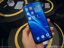 Menggenggam iQOO Z11 & Z11x, HP Baterai Raksasa Harga Rp 3 Jutaan