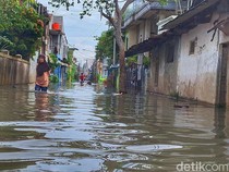 Banjir Rendam Dayeuhkolot, Warga Kesulitan Beraktivitas