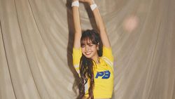 Labubu Ikutan di MV Lisa BLACKPINK untuk Piala Dunia 2026