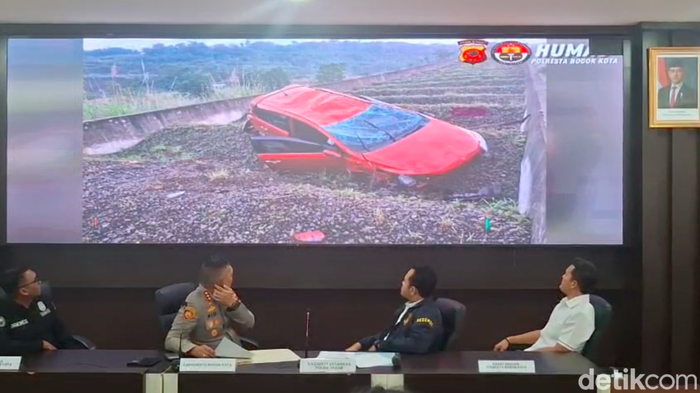Polisi Dalami Motif Lain Pria Bunuh dan Lempar Wanita dari Tol di Bogor