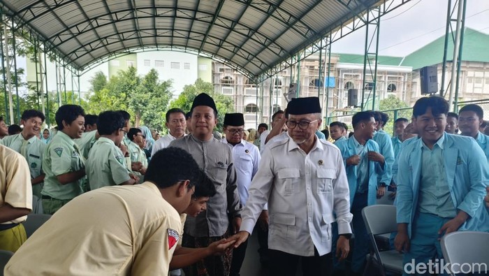 Menko Pangan RI Zulhas di Sidoarjo