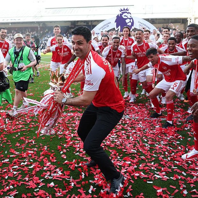 Arteta Jadi  Manajer Paling Senior di Liga Inggris