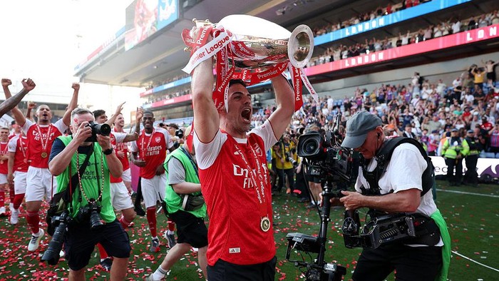 Arsenal siapkan perpanjangan kontrak Mikel Arteta.