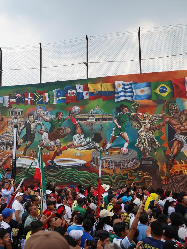 Mural Bertema Piala Dunia Pecahkan Rekor Dunia
