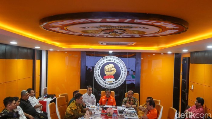 Ketum Gerakan Kedaulatan Suara Rakyat (GSKR) sekaligus Ketum Partai Buruh, Said Iqbal menyampaikan pandangan sikap parpol non-parlemen di Jakarta, Senin (25/5/2026). GSKR meminta DPR dan pemerintah melibatkan parpol non-parlemen dalam pembahasan revisi UU Pemilu yang akan dimulai tahun ini.
