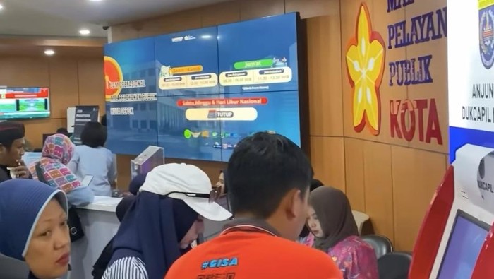 Pelayanan di Dukcapil Kota Depok