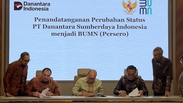 Penandatanganan Perubahan Status PT Danantara Sumberdaya Indonesia menjadi BUMN (Persero), Senin (25/5/2026). (Tangkapan layar instagram)