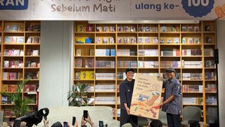 Novel Seporsi Mie Ayam Sebelum Mati Cetak Ulang ke-100