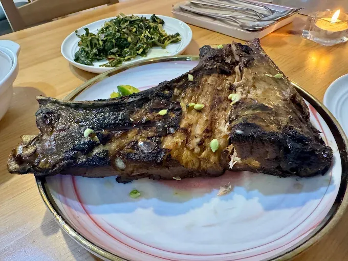 Juicynya Bikin Nagih! Ini 5 Tempat Makan Rahang Tuna Enak di Jabotabek