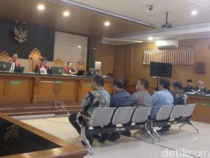 Kubu HM Kunang Ungkit soal Perhiasan yang Disita KPK