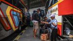 Terminal Pulo Gebang Mulai Ramai Jelang Libur Panjang Idul Adha