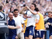 Tottenham Hotspur Bertahan di Premier League, West Ham Turun ke Championship