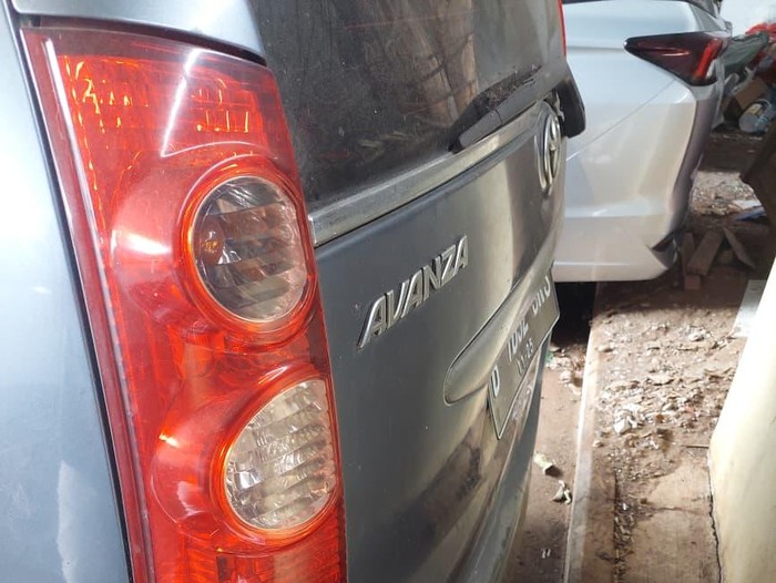 Toyota Avanza 1.5 L dilelang mulai Rp 50 jutaan