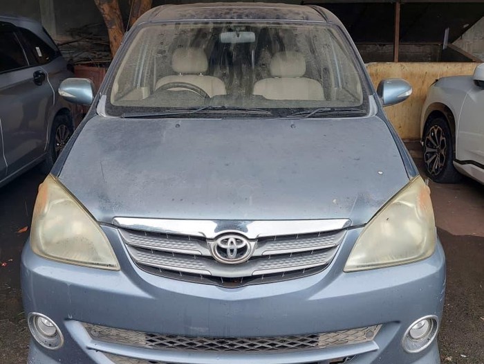 Toyota Avanza 1.5 L dilelang mulai Rp 50 jutaan
