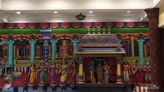 Naik 272 Tangga di Batu Caves, Wisata Religi di Malaysia