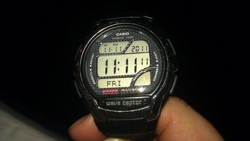 Jam 11:11 pada 11-11-2011. Foto: Bored Panda