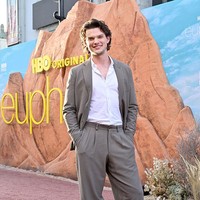 Setelah serial tersebut hampir usai, banyak orang baru menyadari bahwa peran Dylan dimainkan oleh putra Richard Gere. Namun bukan hanya latar belakangnya yang menuai sorotan. Foto: FilmMagic/Axelle/Bauer-Griffin