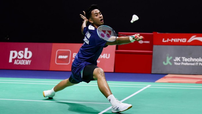 Laju Alwi Farhan di Singapore Open 2026 terhenti di babak semifinal. Alwi dikalahkan wakil Prancis Alex Lanier.