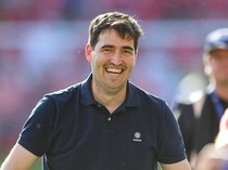 Cari Pengganti Arne Slot, Liverpool Mulai Negosiasi dengan Andoni Iraola
