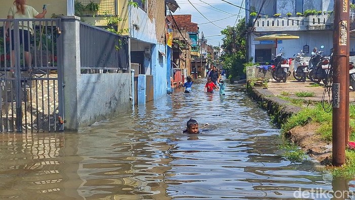 Banjir di Dayeuhkolot Kabupaten Bandung.