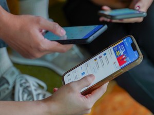Nggak Perlu ke ATM, Ini Cara Transfer Uang Lewat HP Pakai DANA!