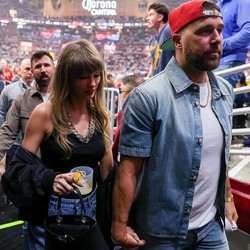 Sikap Taylor Swift ke Fans Travis Kelce Jadi Perbincangan Netizen