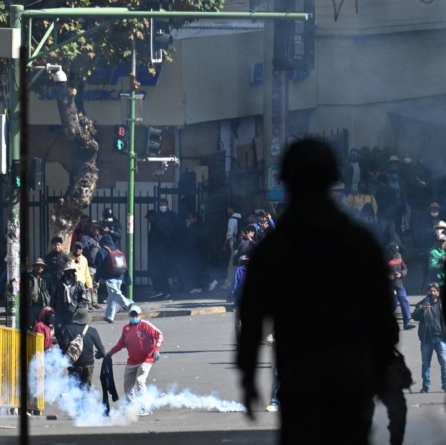 Gelombang Protes di Bolivia Kian Memanas, Presiden Didesak Mundur