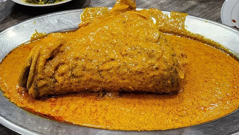 Gulai kepala kakap