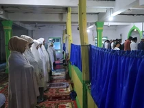 Lebih Cepat Sehari, Jemaah Naqsyabandiyah di Padang Salat Idul Adha Hari Ini