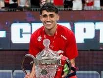 Pemain Spartak Moskow Pecahkan Trofi Piala Rusia Usai Juara