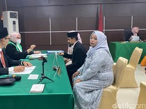 Cerita Kakek di Malang Baru Punya Buku Nikah Usai 30 Tahun Berumah Tangga