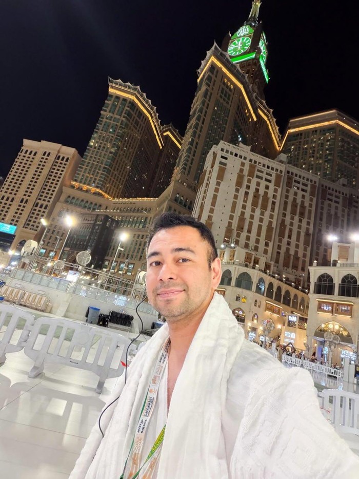 Raffi Ahmad menjadi salah satu nama artis naik haji di tahun 2026.