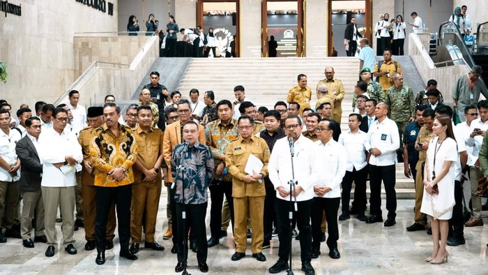 Rapat Koordinasi Satuan Tugas Pemulihan Pascabencana DPR RI bersama Satuan Tugas Percepatan Rehabilitasi dan Rekonstruksi (PRR) Pascabencana Pemerintah Wilayah Sumatera