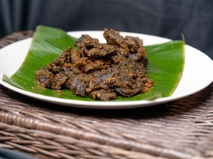 Chef Minang Bongkar 4 Rahasia Rendang Paru Empuk Gurih dan Anti Amis