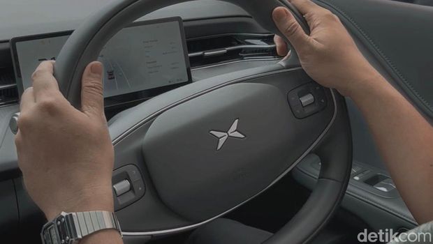 Test Drive Xpeng G6. Test Drive Xpeng G6.