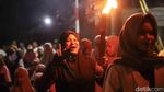 Tradisi Pawai Obor Warnai Malam Idul Adha