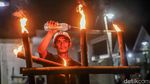 Tradisi Pawai Obor Warnai Malam Idul Adha
